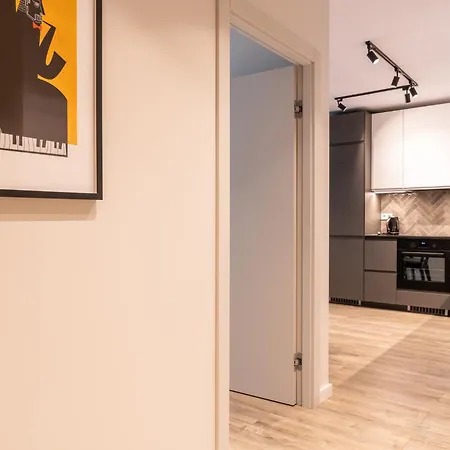 Rentplanet - Atal Square Wroclaw