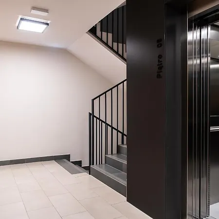 Rentplanet - Atal Square Wroclaw