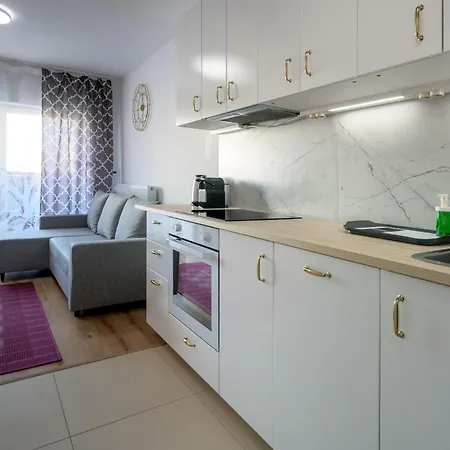 Rentplanet - Atal Square