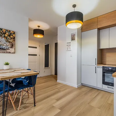 Rentplanet - Atal Square Apartment *