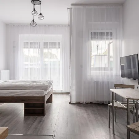 Rentplanet - Atal Square * Wroclaw