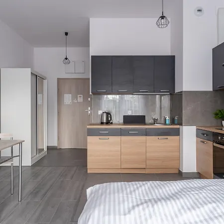 Rentplanet - Atal Square Apartment