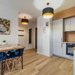 Rentplanet - Atal Square شقة *