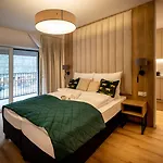 Rentplanet - Atal Square *