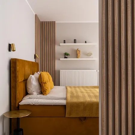 Rentplanet - Atal Square Apartament *