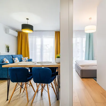 Rentplanet - Atal Square Wroclaw